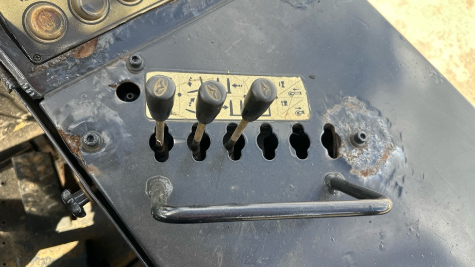 Xe nâng diesel PALFINGER F3 151: hình 10