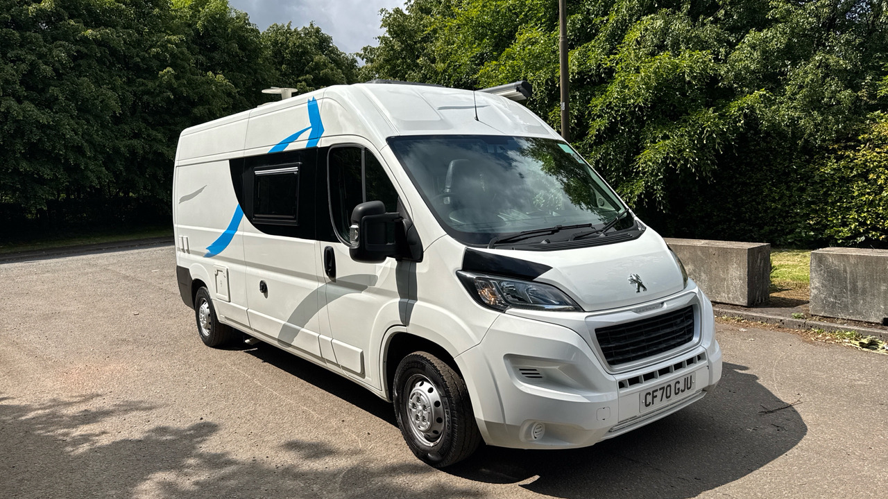 PEUGEOT BOXER 335 2.2 BLUEHDI PROFESSIONAL 140PS - Xe van cắm trại: hình 1 PEUGEOT BOXER 335 2.2 BLUEHDI PROFESSIONAL 140PS - Xe van cắm trại: hình 1