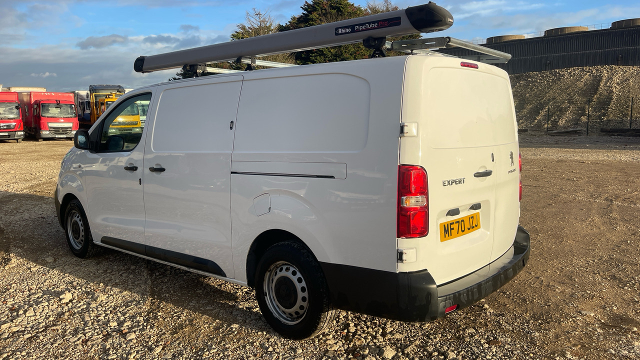 PEUGEOT EXPERT PROFESSIONAL 1.5 BLUEHDI - Xe van chở hàng: hình 3 PEUGEOT EXPERT PROFESSIONAL 1.5 BLUEHDI - Xe van chở hàng: hình 3