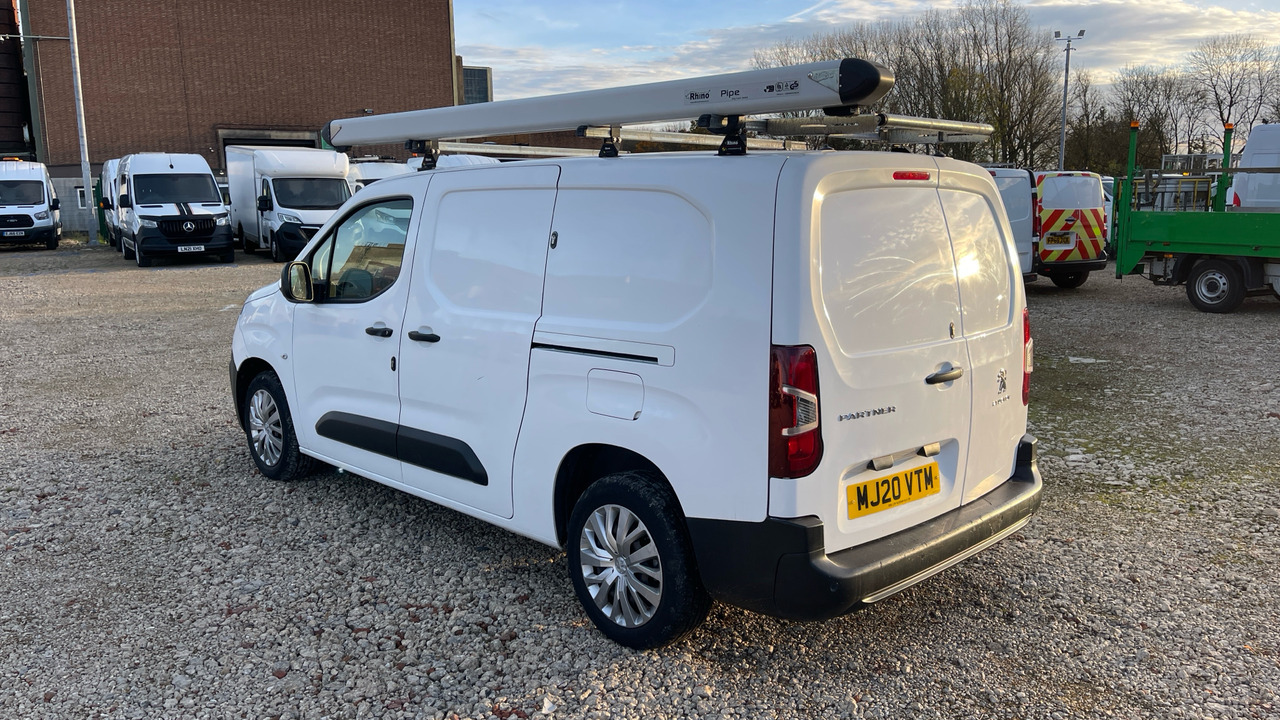 PEUGEOT PARTNER 850 1.5 BLUE HDI 100PS - Xe van nhỏ gọn: hình 3 PEUGEOT PARTNER 850 1.5 BLUE HDI 100PS - Xe van nhỏ gọn: hình 3