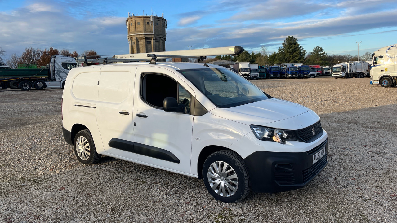 PEUGEOT PARTNER 850 1.5 BLUE HDI 100PS - Xe van nhỏ gọn: hình 1 PEUGEOT PARTNER 850 1.5 BLUE HDI 100PS - Xe van nhỏ gọn: hình 1