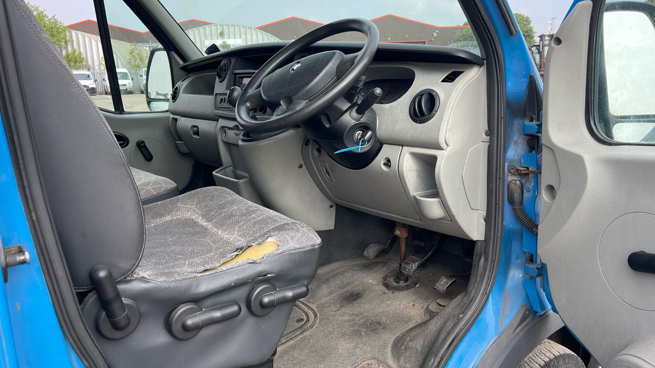 RENAULT MASTER 35 DCI 100PS - Xe van chở hàng: hình 5 RENAULT MASTER 35 DCI 100PS - Xe van chở hàng: hình 5