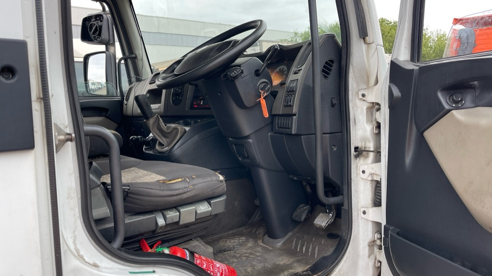 RENAULT MIDLUM 190 DXI - Xe tải kéo: hình 5 RENAULT MIDLUM 190 DXI - Xe tải kéo: hình 5