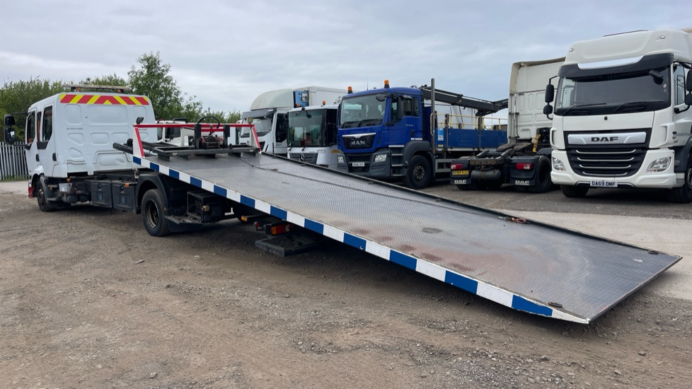 RENAULT MIDLUM 190 DXI - Xe tải kéo: hình 3 RENAULT MIDLUM 190 DXI - Xe tải kéo: hình 3