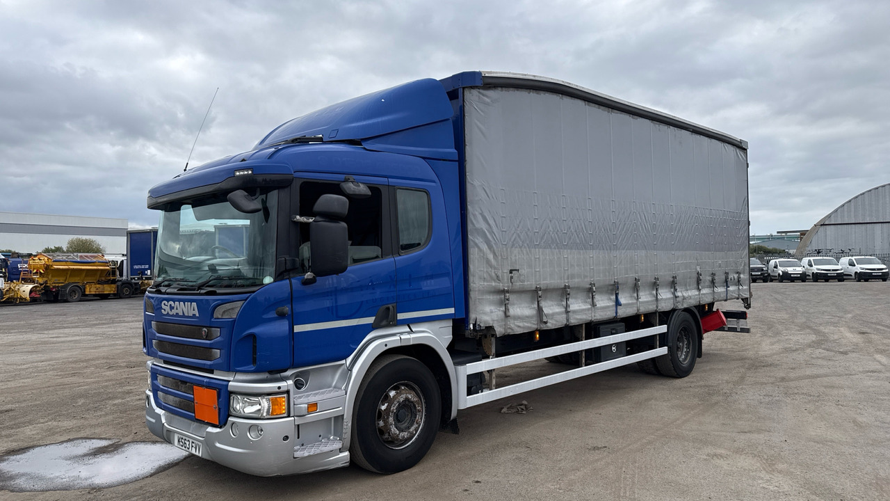 SCANIA P 230 - Xe tải thùng mui bạt: hình 2 SCANIA P 230 - Xe tải thùng mui bạt: hình 2