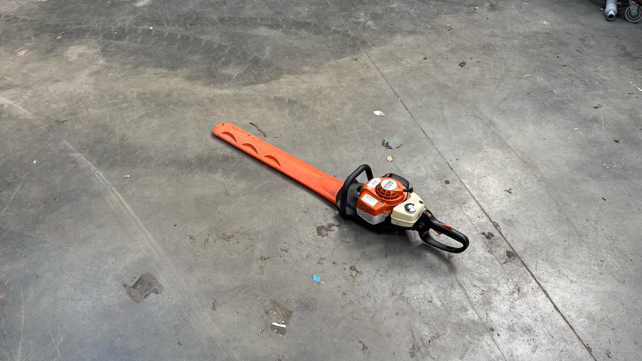 STIHL HS B2 RC HEDGE CUTTER - Trang thiết bị xây dựng: hình 2 STIHL HS B2 RC HEDGE CUTTER - Trang thiết bị xây dựng: hình 2