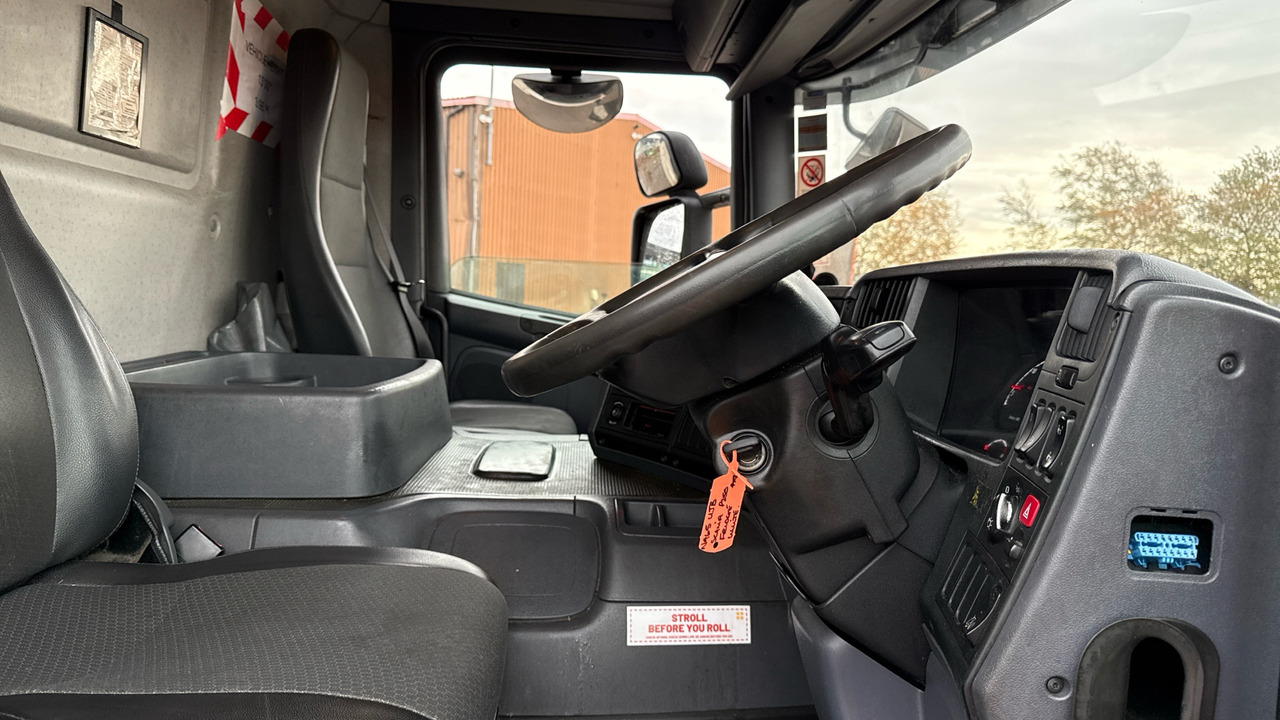 Scania P 250 - Xe tải đông lạnh: hình 5 Scania P 250 - Xe tải đông lạnh: hình 5