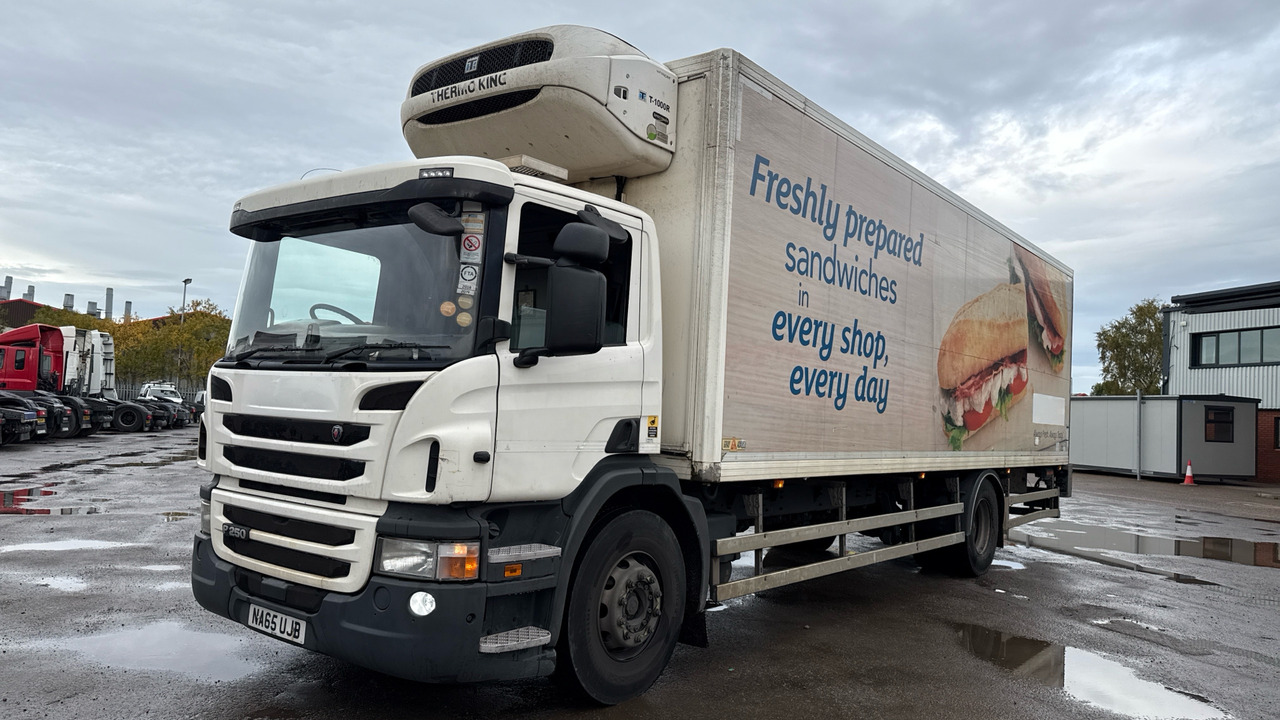 Scania P 250 - Xe tải đông lạnh: hình 2 Scania P 250 - Xe tải đông lạnh: hình 2