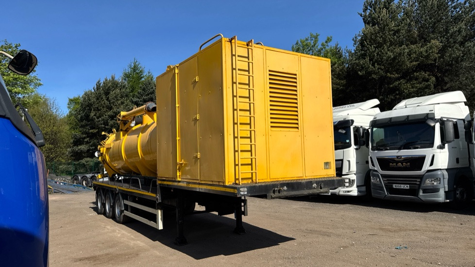 WEIGHTLIFTER EUROVAC SUCTION TANKER - Tiện ích/ Xe đặc dụng, Rơ moóc bồn: hình 2 WEIGHTLIFTER EUROVAC SUCTION TANKER - Tiện ích/ Xe đặc dụng, Rơ moóc bồn: hình 2