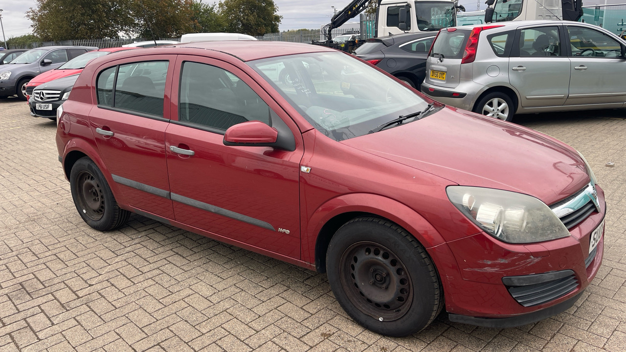 VAUXHALL ASTRA LIFE 1.6 I - Hatchback: hình 1 VAUXHALL ASTRA LIFE 1.6 I - Hatchback: hình 1