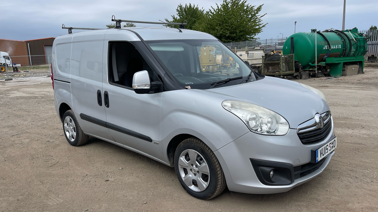 VAUXHALL COMBO 2000 1.3 CDTI 16V ECOFLEX SPORTIVE - Xe van nhỏ gọn: hình 1 VAUXHALL COMBO 2000 1.3 CDTI 16V ECOFLEX SPORTIVE - Xe van nhỏ gọn: hình 1