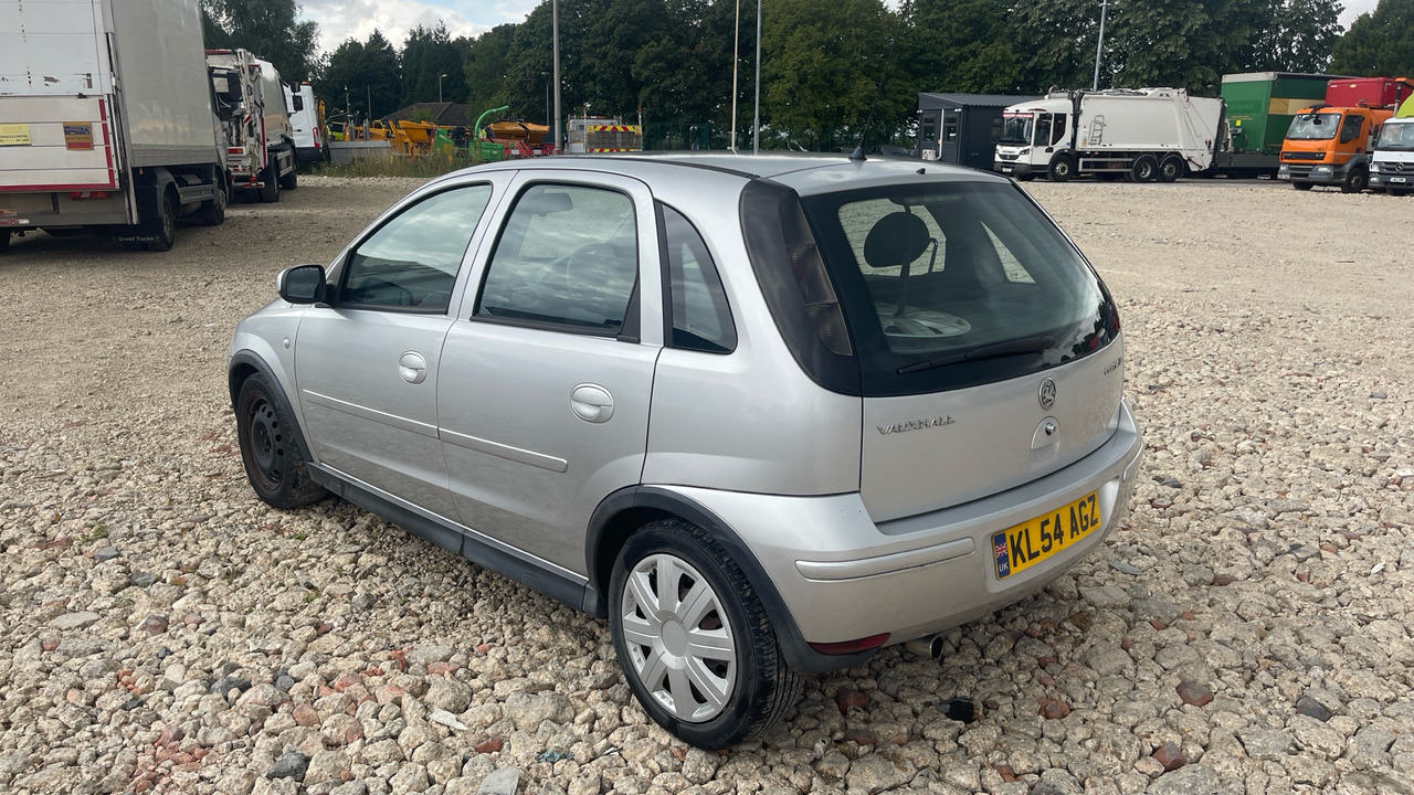 VAUXHALL CORSA 1.2 I - Hatchback: hình 3 VAUXHALL CORSA 1.2 I - Hatchback: hình 3