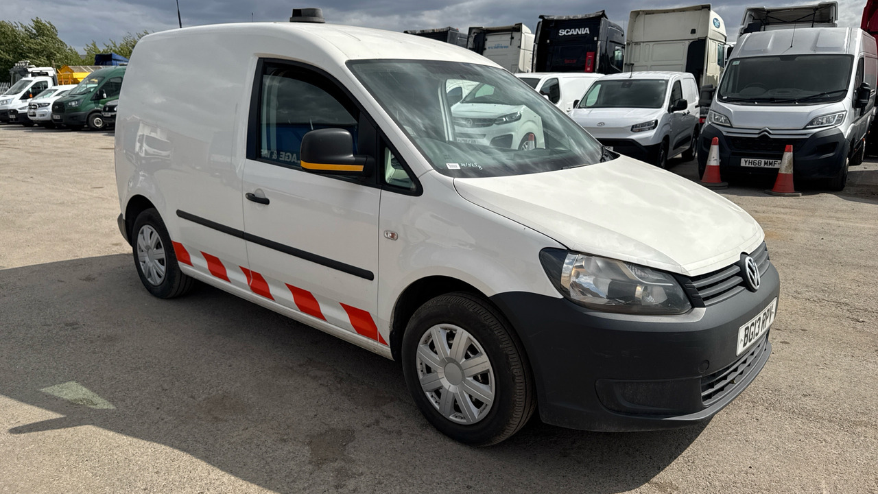 VOLKSWAGEN CADDY C20 1.6 TDI 102PS - Xe van nhỏ gọn: hình 1 VOLKSWAGEN CADDY C20 1.6 TDI 102PS - Xe van nhỏ gọn: hình 1