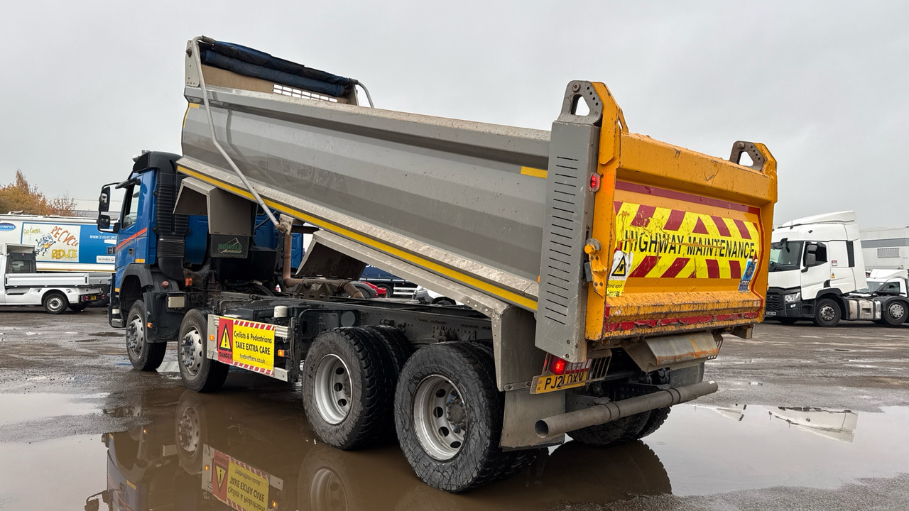 VOLVO FM - Xe ben: hình 3 VOLVO FM - Xe ben: hình 3