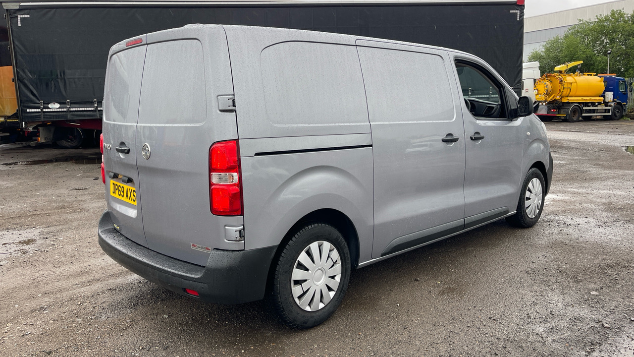Vauxhall Vivaro 2700 1.5d 120PS H1 Dynamic - Xe van nhỏ gọn: hình 4 Vauxhall Vivaro 2700 1.5d 120PS H1 Dynamic - Xe van nhỏ gọn: hình 4