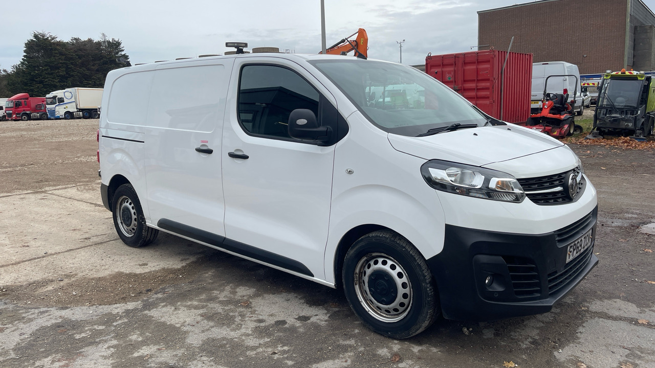 Vauxhall Vivaro 2900 1.5D 100PS - Xe van nhỏ gọn: hình 1 Vauxhall Vivaro 2900 1.5D 100PS - Xe van nhỏ gọn: hình 1