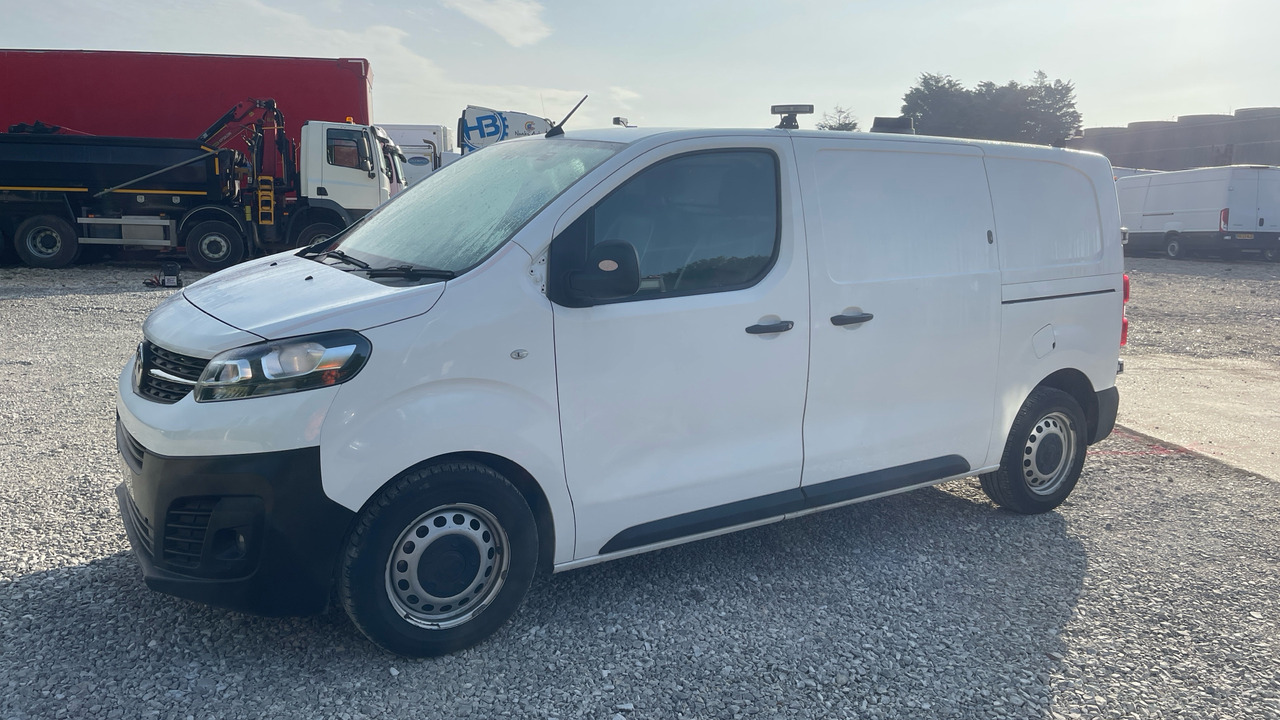 Vauxhall Vivaro 2900 1.5d 100PS Edition - Xe van chở hàng: hình 2 Vauxhall Vivaro 2900 1.5d 100PS Edition - Xe van chở hàng: hình 2