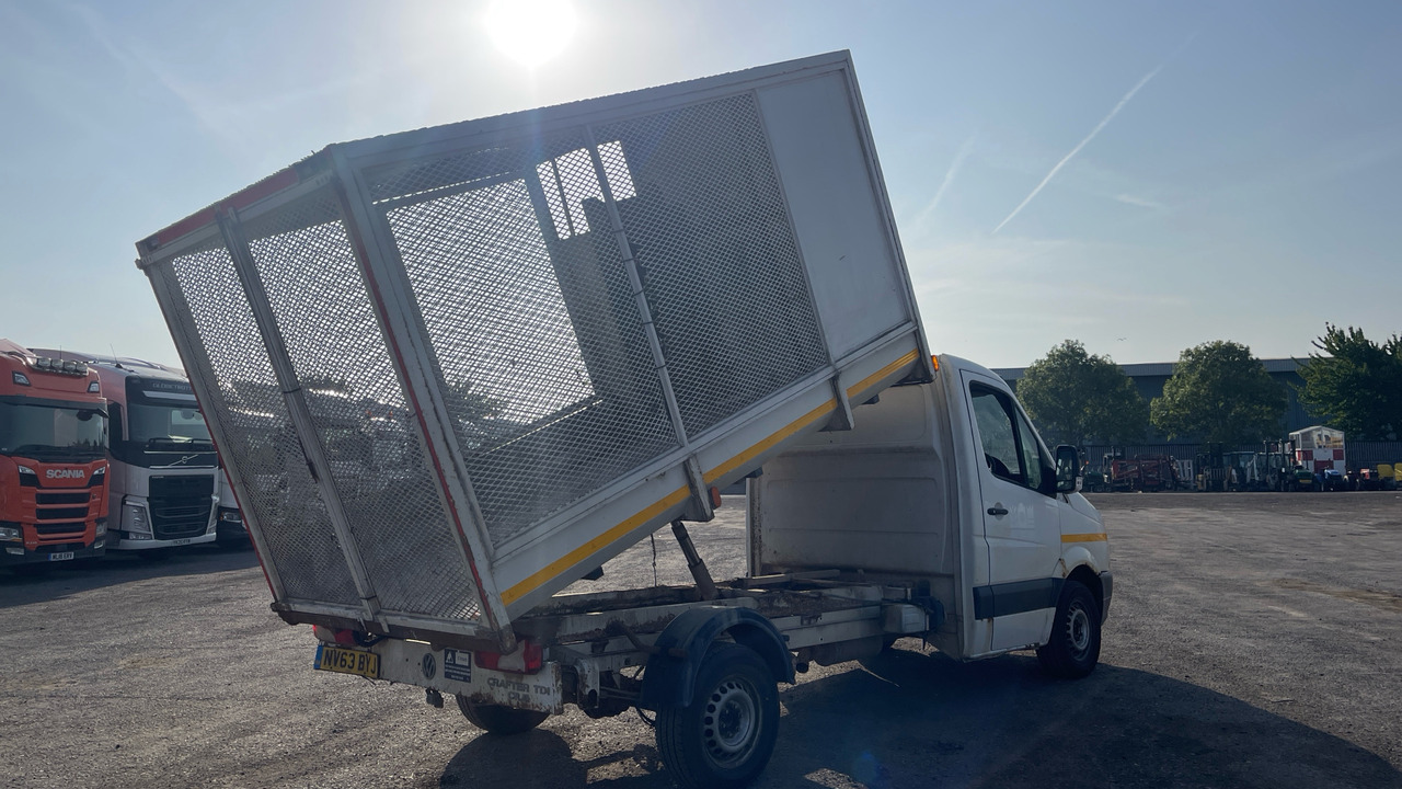 Volkswagen Crafter CR35 2.0 TDI - Xe ben nhỏ: hình 4 Volkswagen Crafter CR35 2.0 TDI - Xe ben nhỏ: hình 4