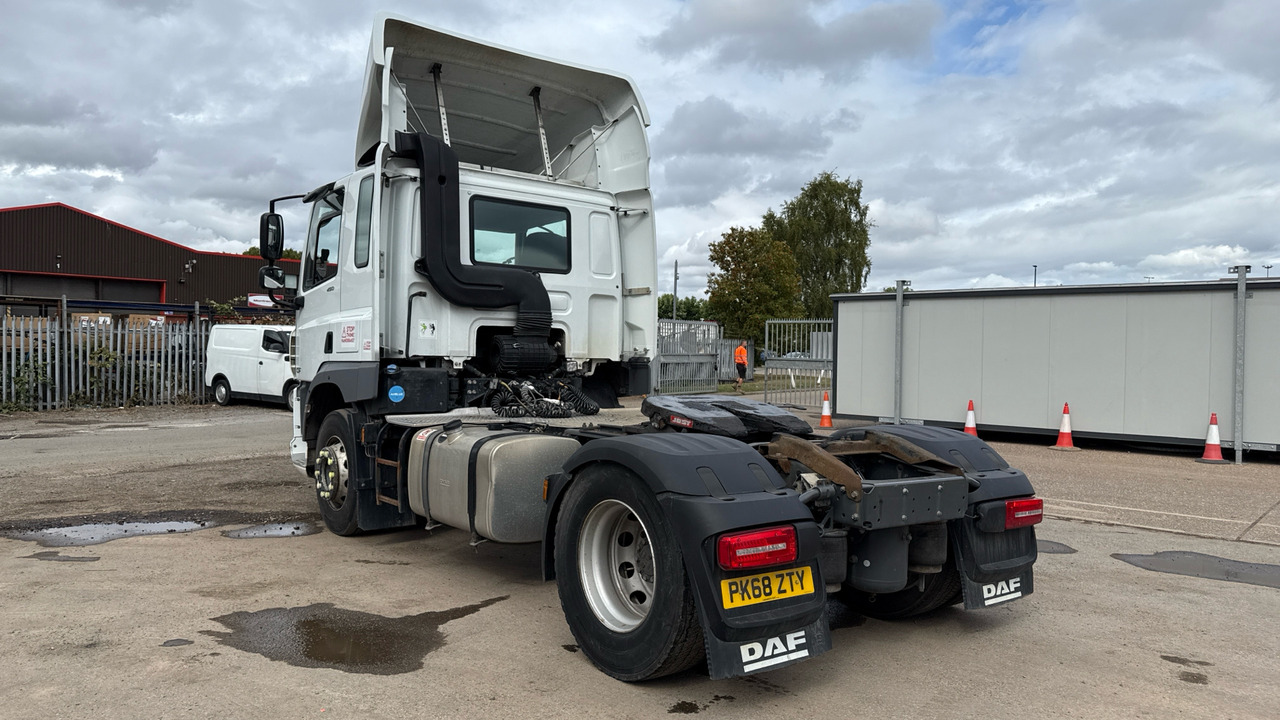 DAF CF 450 - Xe đầu kéo: hình 3 DAF CF 450 - Xe đầu kéo: hình 3