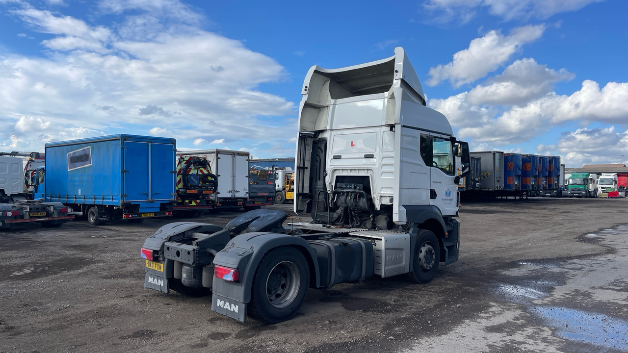 MAN TGS 18.400 - Xe đầu kéo: hình 4 MAN TGS 18.400 - Xe đầu kéo: hình 4