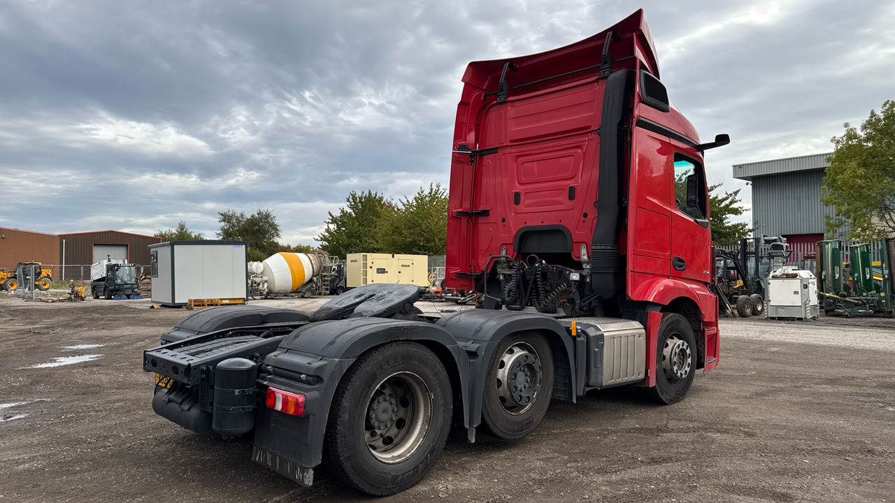 MERCEDES-BENZ ACTROS 2545 - Xe đầu kéo: hình 4 MERCEDES-BENZ ACTROS 2545 - Xe đầu kéo: hình 4