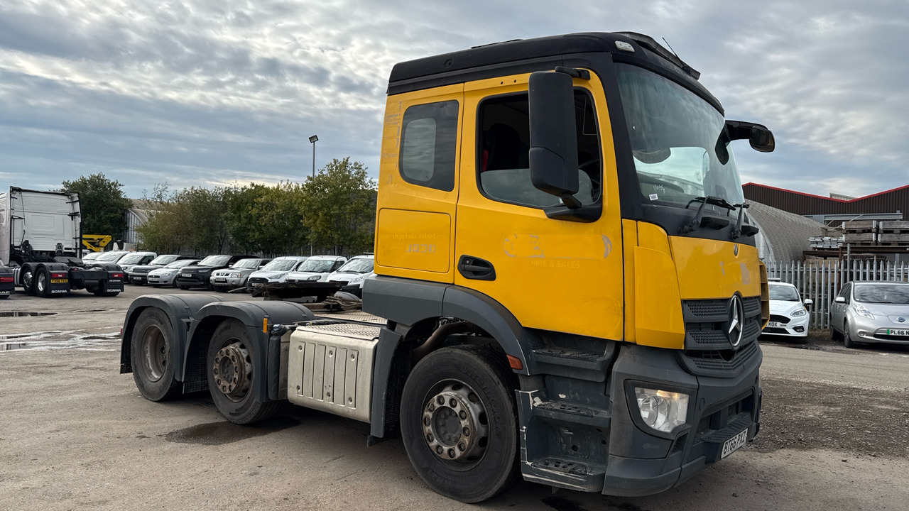 MERCEDES-BENZ ACTROS - Xe đầu kéo: hình 1 MERCEDES-BENZ ACTROS - Xe đầu kéo: hình 1