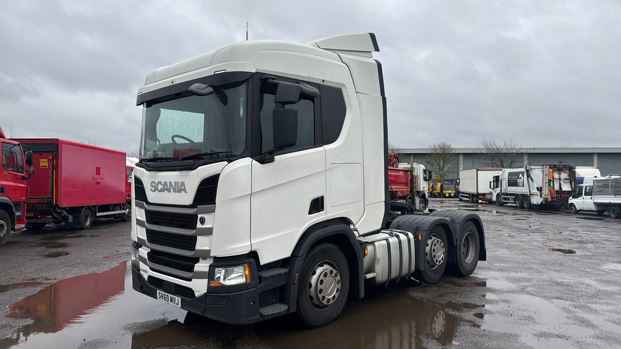 SCANIA R 450 - Xe đầu kéo: hình 2 SCANIA R 450 - Xe đầu kéo: hình 2