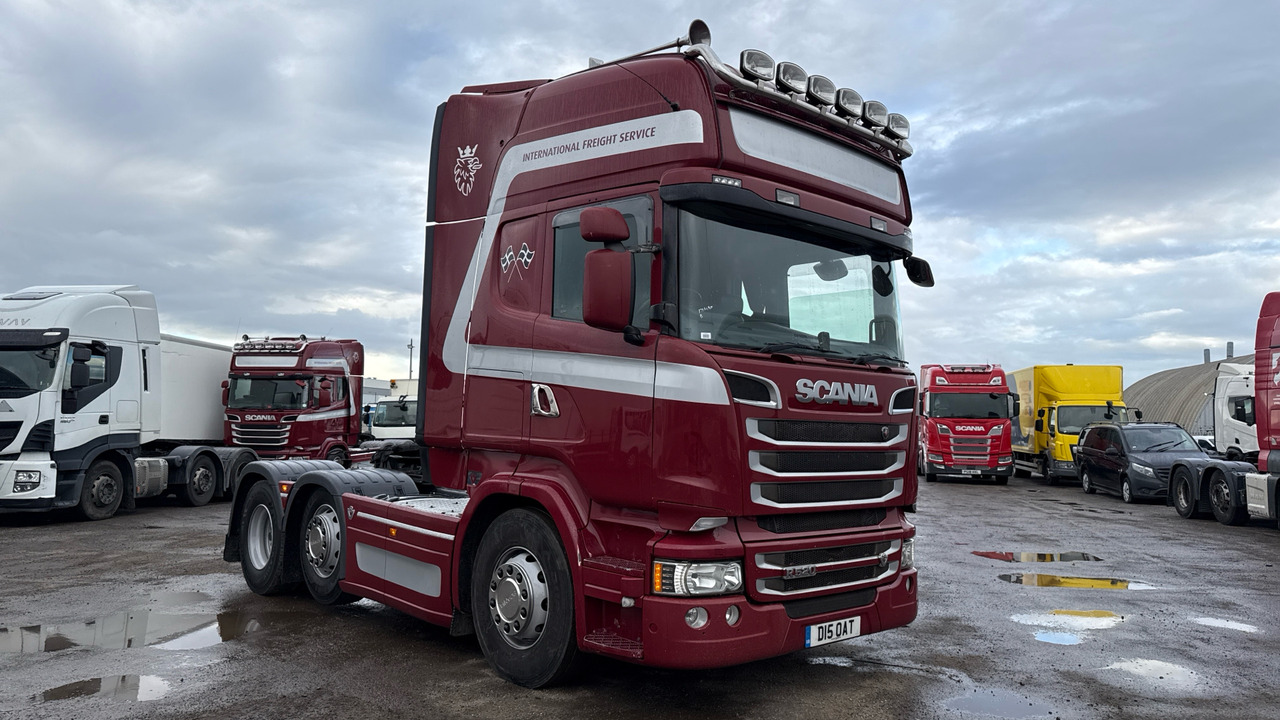 SCANIA R 520 V8 - Xe đầu kéo: hình 1 SCANIA R 520 V8 - Xe đầu kéo: hình 1