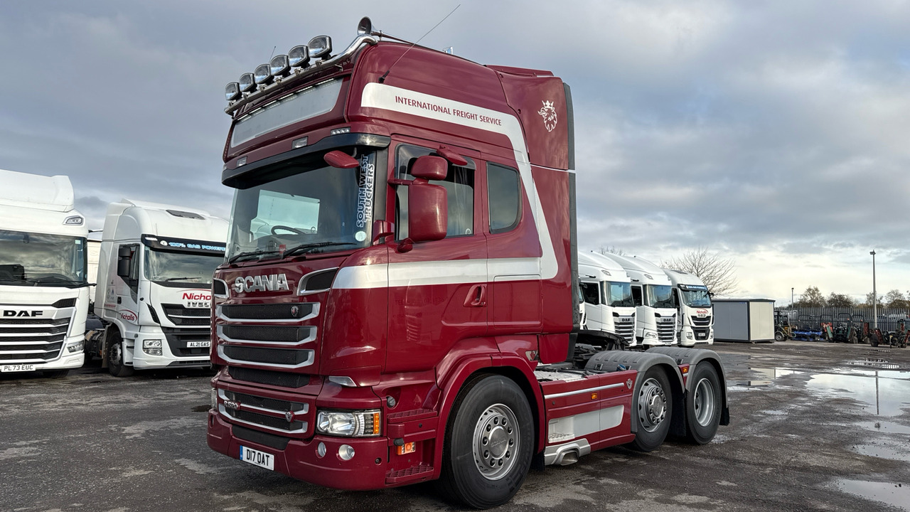 SCANIA R 520 V8 - Xe đầu kéo: hình 2 SCANIA R 520 V8 - Xe đầu kéo: hình 2