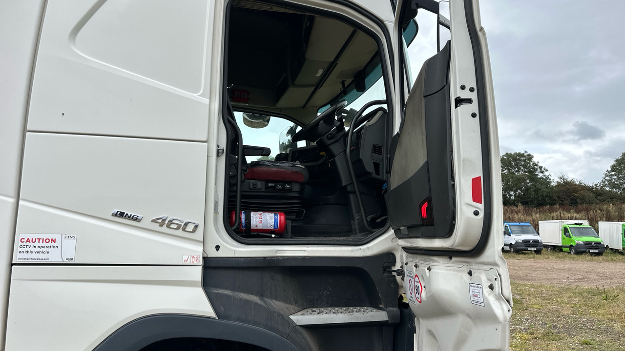 VOLVO FH 460 - Xe đầu kéo: hình 5 VOLVO FH 460 - Xe đầu kéo: hình 5