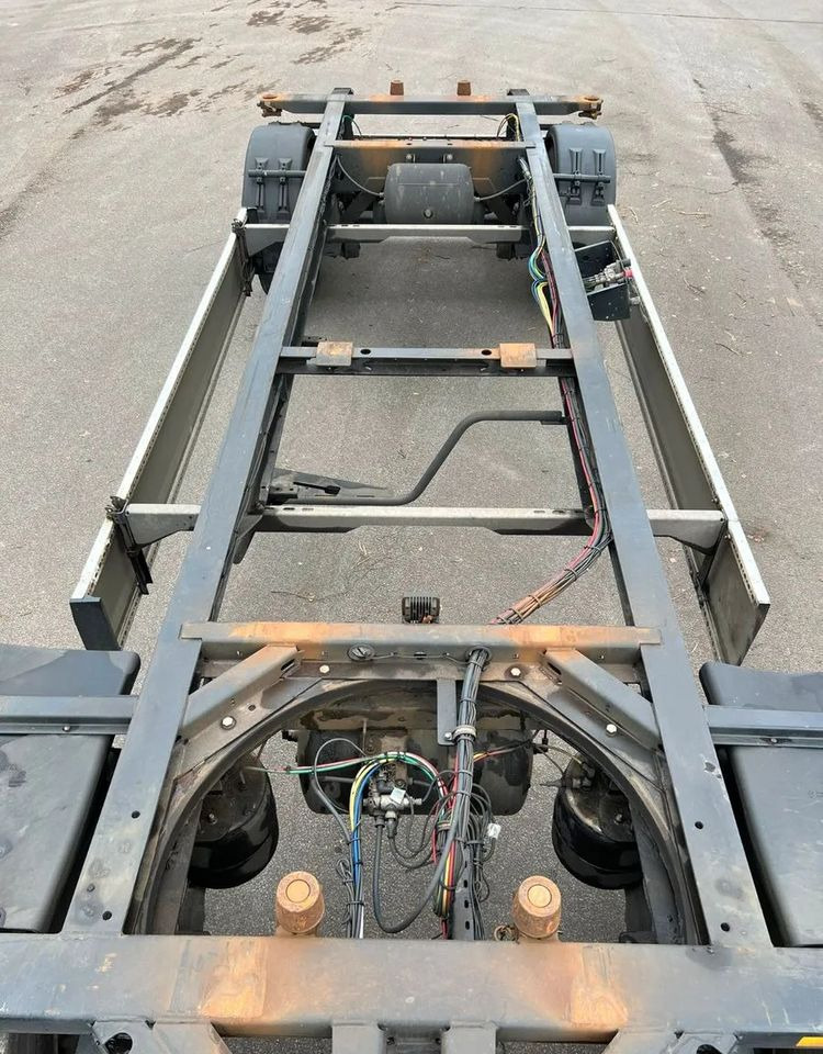 Xe chở container/ Rơ moóc hoán đổi thân Krone Rama BDF: hình 9