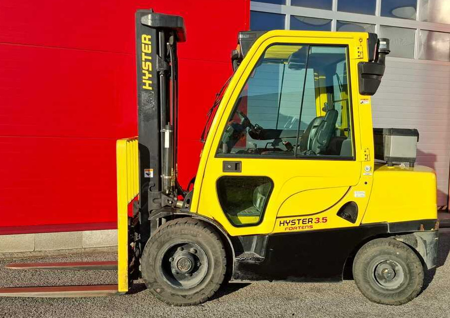 Hyster H3.5FT - Xe nâng diesel: hình 1 Hyster H3.5FT - Xe nâng diesel: hình 1