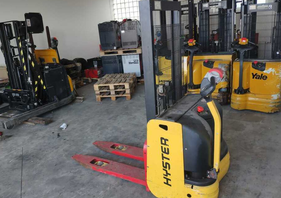 Hyster S1.0E - Máy xếp chồng: hình 3 Hyster S1.0E - Máy xếp chồng: hình 3