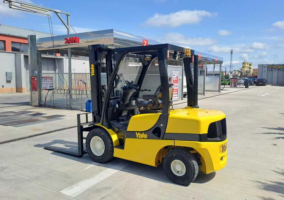 Yale GDP35VX - Xe nâng diesel: hình 4 Yale GDP35VX - Xe nâng diesel: hình 4