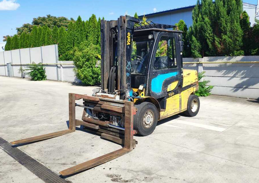 Yale GDP50VX - Xe nâng diesel: hình 1 Yale GDP50VX - Xe nâng diesel: hình 1