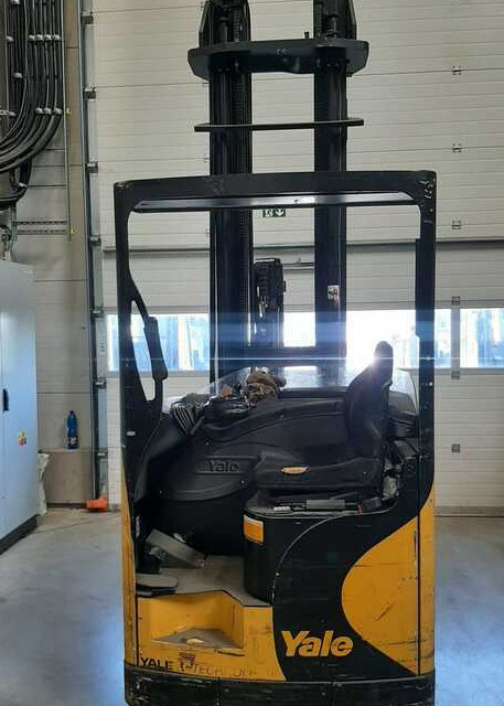 Yale MR16H - Xe tải tiếp cận: hình 4 Yale MR16H - Xe tải tiếp cận: hình 4