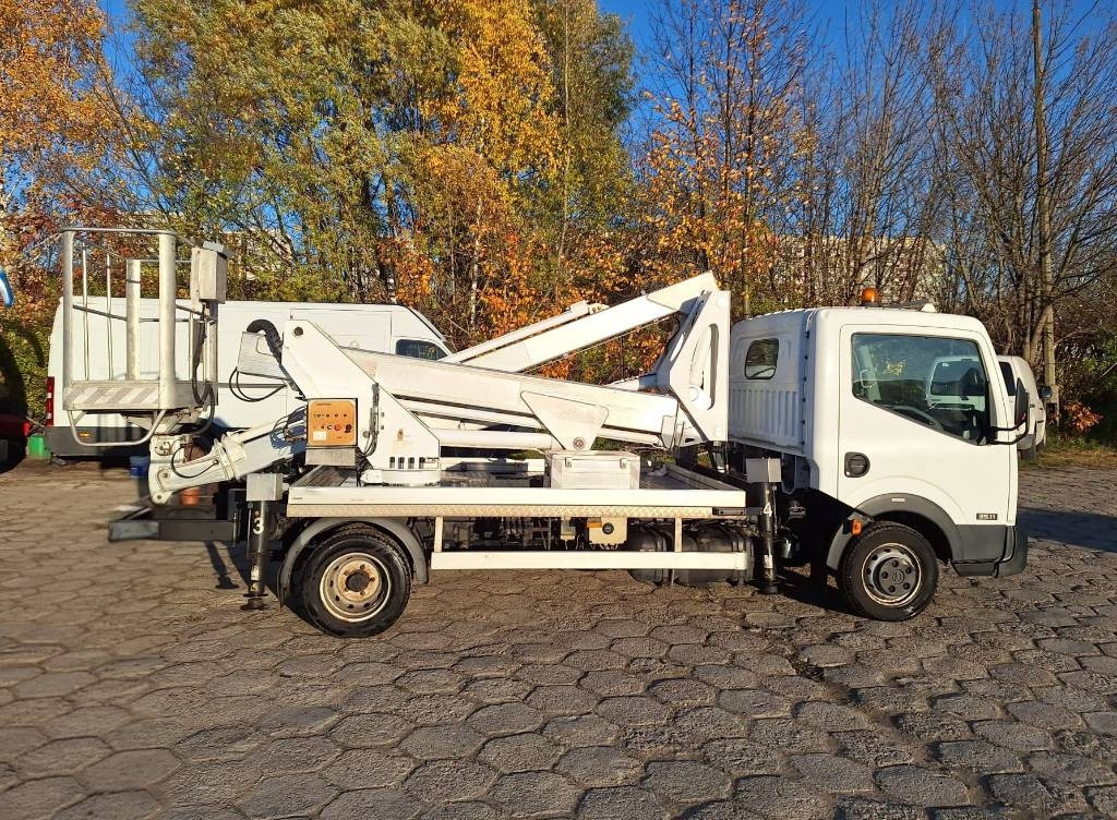 Multiel MX 170  - Nền bục trên không gắn trên xe tải: hình 1 Multiel MX 170  - Nền bục trên không gắn trên xe tải: hình 1