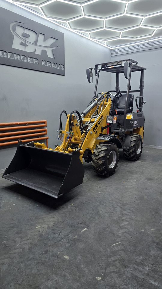 Berger Kraus BK906 - Máy xúc lật: hình 4 Berger Kraus BK906 - Máy xúc lật: hình 4