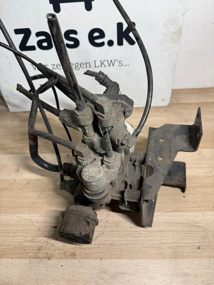 DAF KNORR-BREMSE Lufttrockner II37464N50 AE4528 - Phụ kiện phanh cho Xe tải: hình 5 DAF KNORR-BREMSE Lufttrockner II37464N50 AE4528 - Phụ kiện phanh cho Xe tải: hình 5