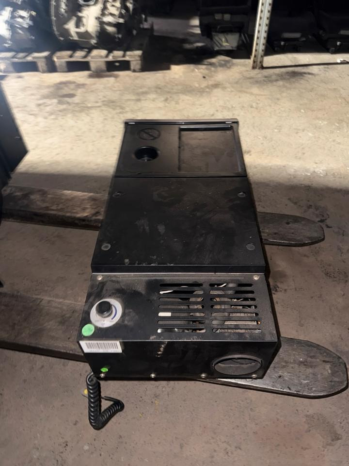 DAF XF 460 Euro 6 Kühlschrank 2019771 - Cabin và nội thất cho Xe tải: hình 4 DAF XF 460 Euro 6 Kühlschrank 2019771 - Cabin và nội thất cho Xe tải: hình 4