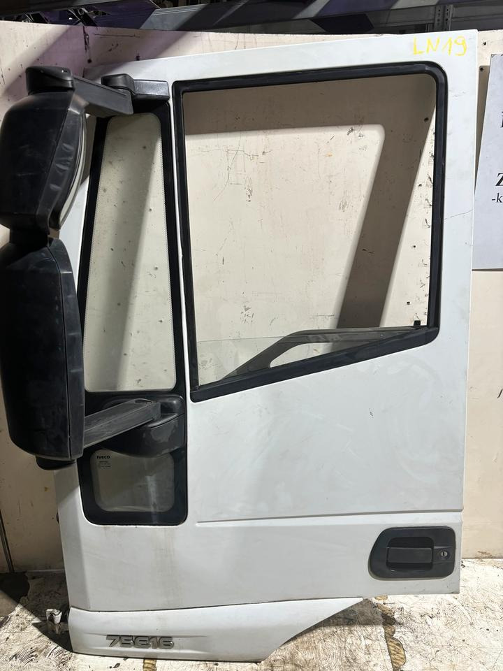 IVECO Euro Cargo Fahrertür, weiß,Spiegel&Verkleidung LN 19 - Cửa và phụ tùng cho Xe tải: hình 2 IVECO Euro Cargo Fahrertür, weiß,Spiegel&Verkleidung LN 19 - Cửa và phụ tùng cho Xe tải: hình 2