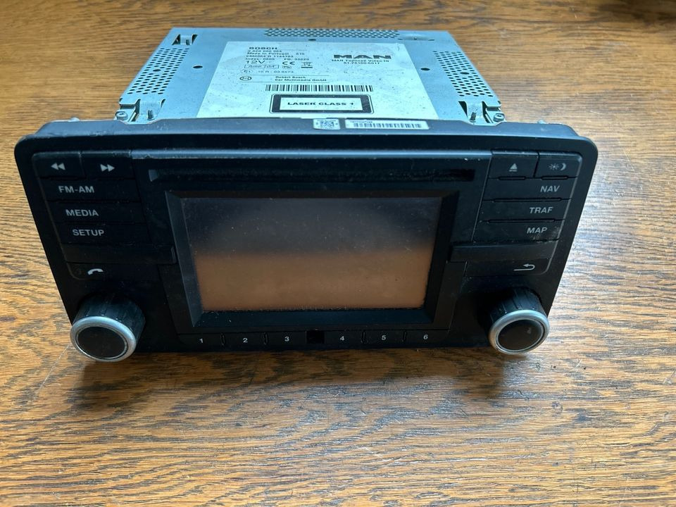 MAN Radio/Navigationssystem TGM BOSCH 81.28100-6017 - Hệ thống định vị cho Xe tải: hình 1 MAN Radio/Navigationssystem TGM BOSCH 81.28100-6017 - Hệ thống định vị cho Xe tải: hình 1