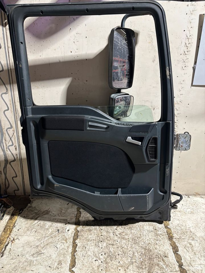 MAN TGL Fahrertür,grau Spiegel&Innenverkleidung Euro 5/6 LN 24 - Cửa và phụ tùng cho Xe tải: hình 3 MAN TGL Fahrertür,grau Spiegel&Innenverkleidung Euro 5/6 LN 24 - Cửa và phụ tùng cho Xe tải: hình 3