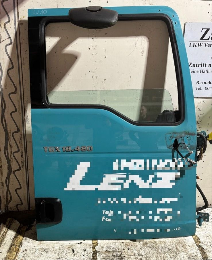 MAN TGX Beifahrertür, Tür Türkis, Innenverkleidung LN 10 - Cửa và phụ tùng cho Xe tải: hình 2 MAN TGX Beifahrertür, Tür Türkis, Innenverkleidung LN 10 - Cửa và phụ tùng cho Xe tải: hình 2