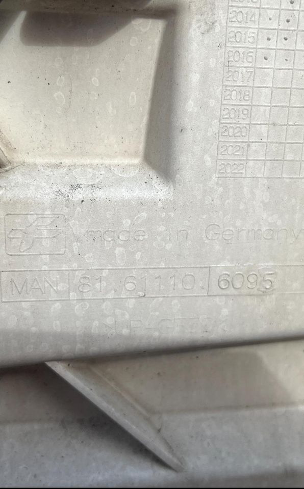 MAN TGX EU6 Motorhaube Kühlergrill 81.061110-6095 - Bộ tản nhiệt cho Xe tải: hình 2 MAN TGX EU6 Motorhaube Kühlergrill 81.061110-6095 - Bộ tản nhiệt cho Xe tải: hình 2