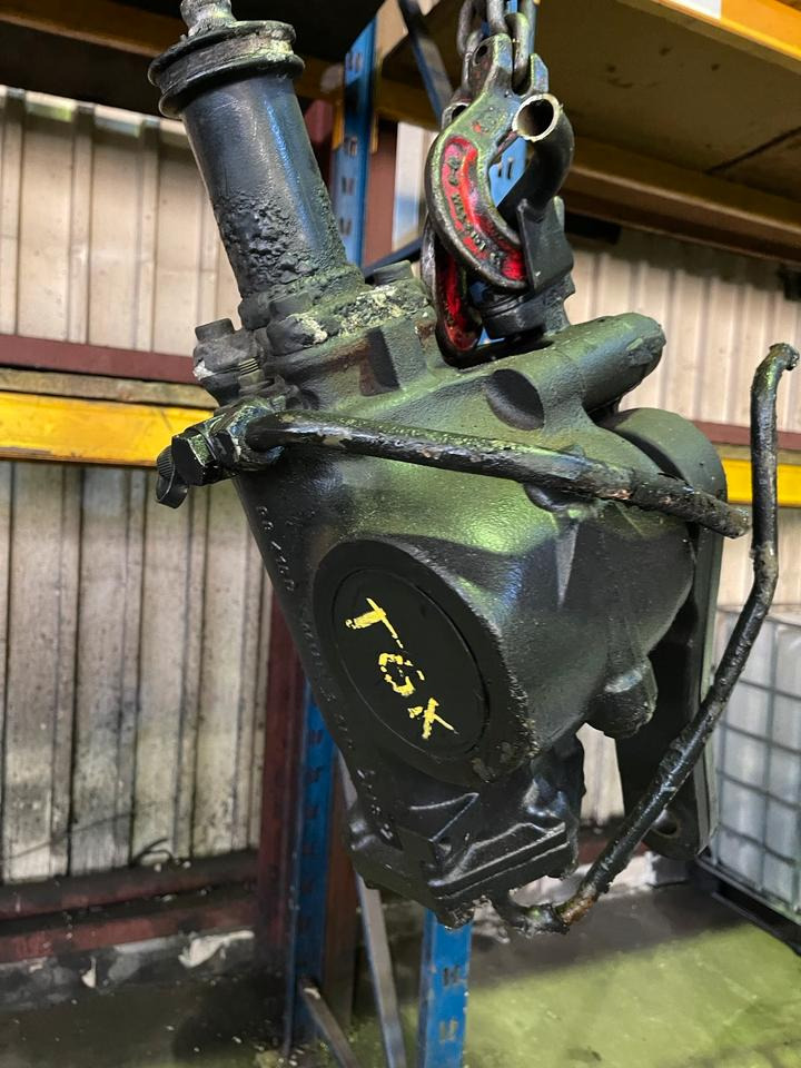 MAN TGX Lenkung Lenkgetriebe ZFLS 12 - Lái cho Xe tải: hình 1 MAN TGX Lenkung Lenkgetriebe ZFLS 12 - Lái cho Xe tải: hình 1