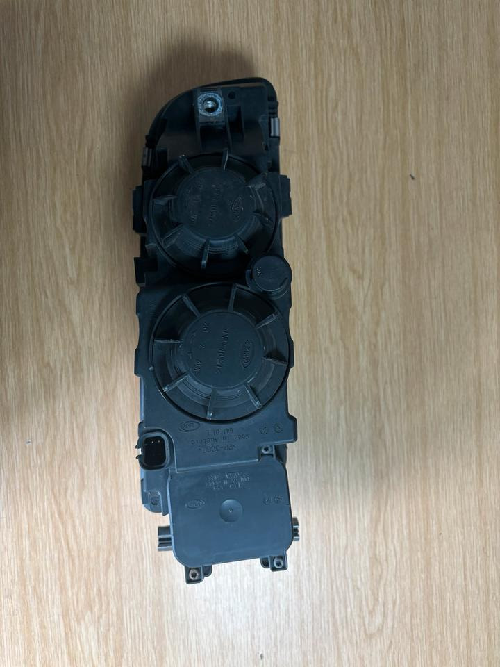 MAN TGX/TGS Nebelscheinwerfer Links 81.25101-6521 - Đèn sương mù cho Xe tải: hình 3 MAN TGX/TGS Nebelscheinwerfer Links 81.25101-6521 - Đèn sương mù cho Xe tải: hình 3