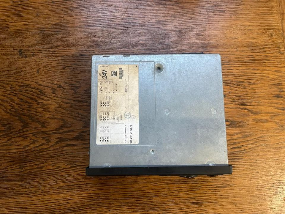 MAN TGX TGS TGA TGL Tachograph 81.27101-6565 - Máy đo tốc độ cho Xe tải: hình 4 MAN TGX TGS TGA TGL Tachograph 81.27101-6565 - Máy đo tốc độ cho Xe tải: hình 4