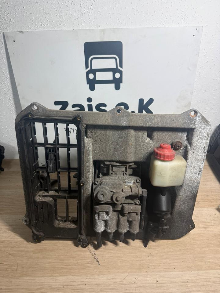 MAN WABCO Fußbremsventil 4800200090 - Phụ tùng phanh cho Xe tải: hình 1 MAN WABCO Fußbremsventil 4800200090 - Phụ tùng phanh cho Xe tải: hình 1