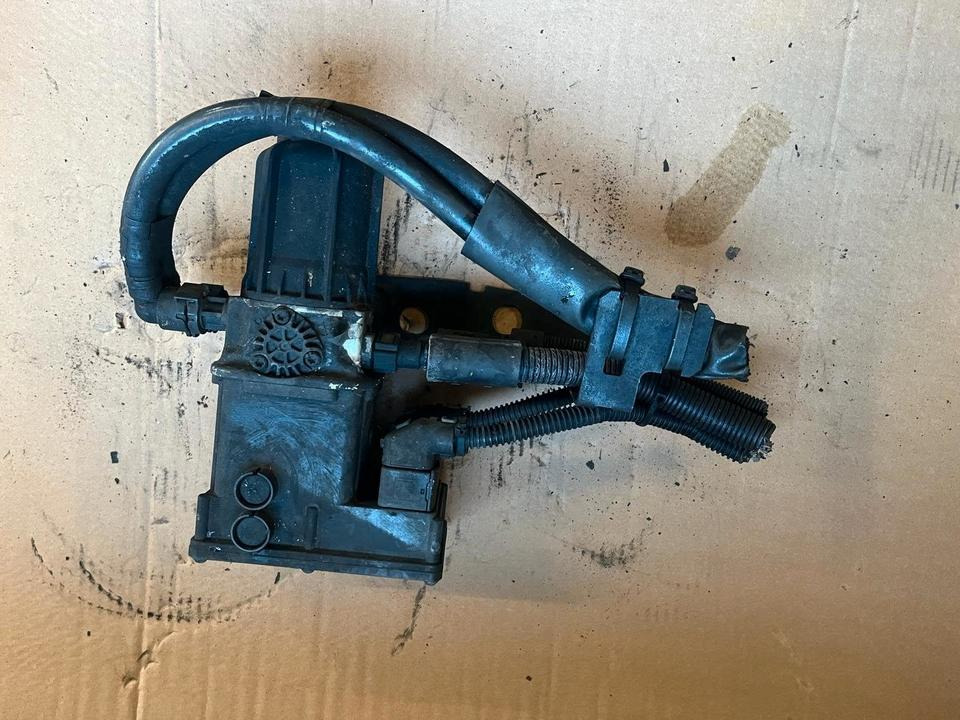 Mercedes Actros MP4 AdBlue Pumpe A0001403378 - Bơm nhiên liệu cho Xe tải: hình 1 Mercedes Actros MP4 AdBlue Pumpe A0001403378 - Bơm nhiên liệu cho Xe tải: hình 1